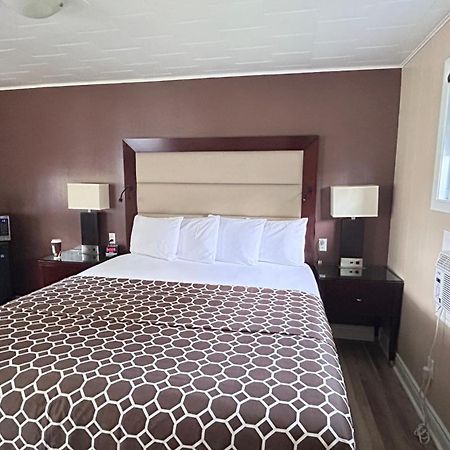 Rogers Motel สมิธส์ฟอลส์ ภายนอก รูปภาพ