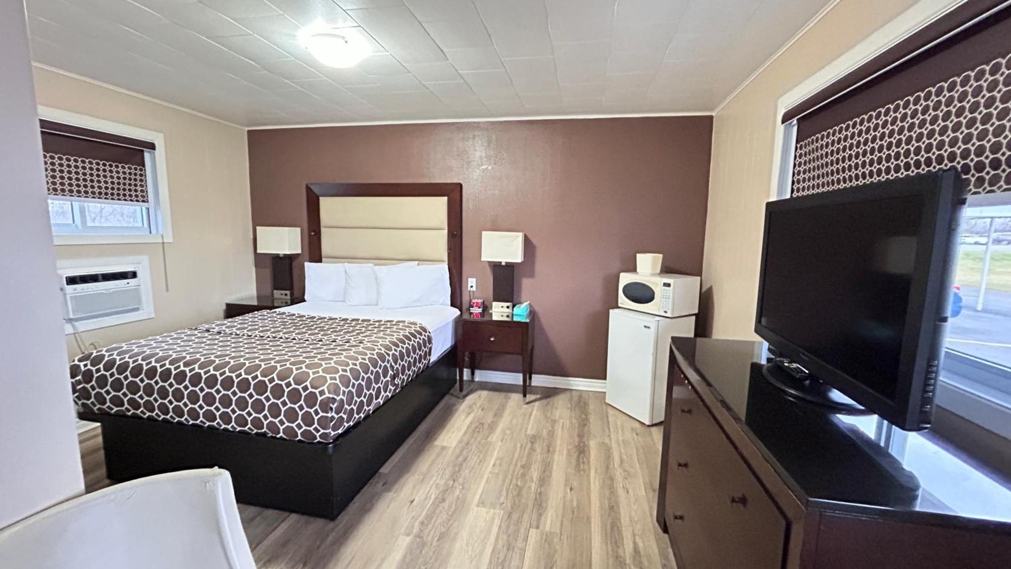 Rogers Motel สมิธส์ฟอลส์ ภายนอก รูปภาพ